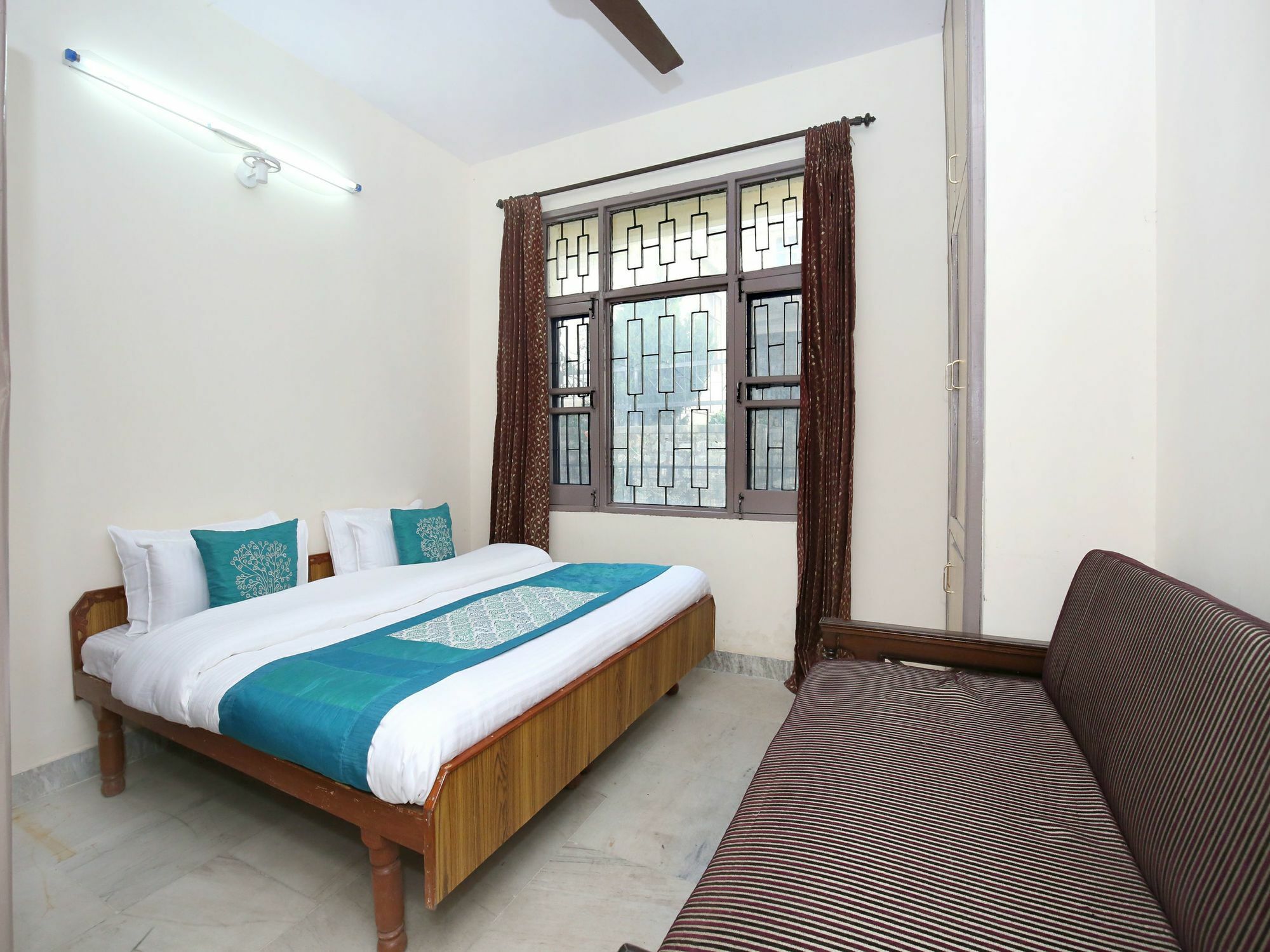 Elegant 3Bhk Abode In Shoghi, Shimla Apartman Kültér fotó